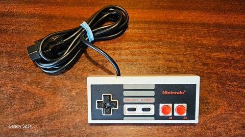 Nintendo nes joypad - nintendo,